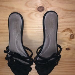 Kenneth Cole Black Flat Suede Sandel